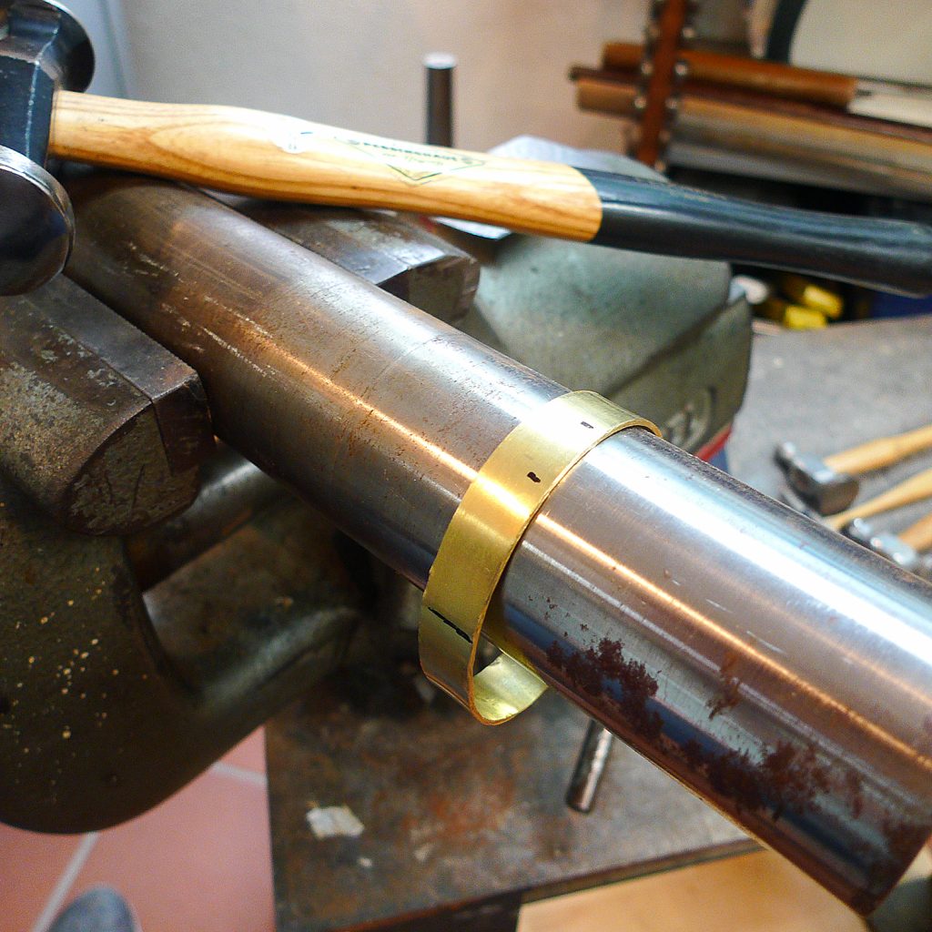 Armreif In Arbeit Web